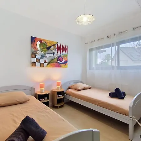 Lou Ximunet, Cocon Lumineux Avec Jardin Proche Pau Holiday home Serres-Castet